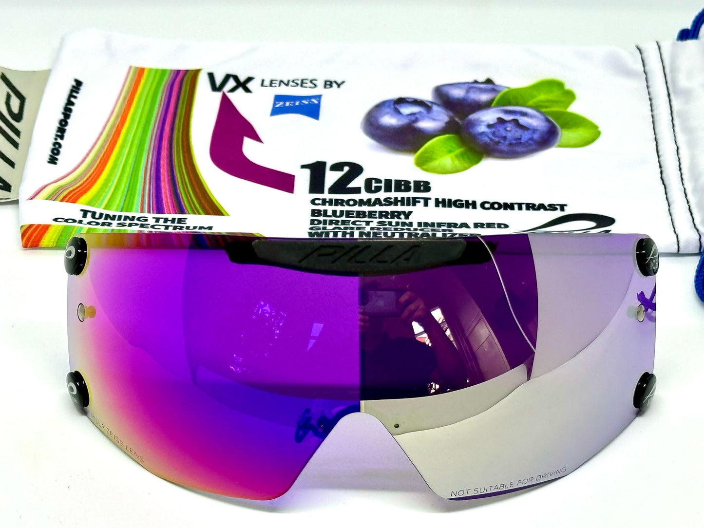 Outlaw X7 - 12CIBB (Blaubeere) Kreuzdominanz Rechtsschütze