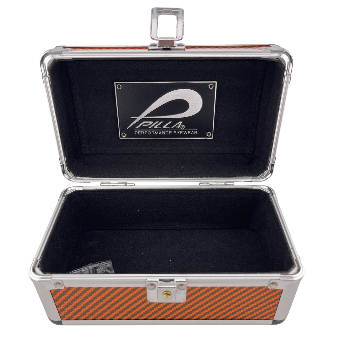 Orangene Pilla Medium Carbon Box, robust Accessoire mit klarer Oberfläche und hochwertigem Design, perfekt für langlebigen Schutz
