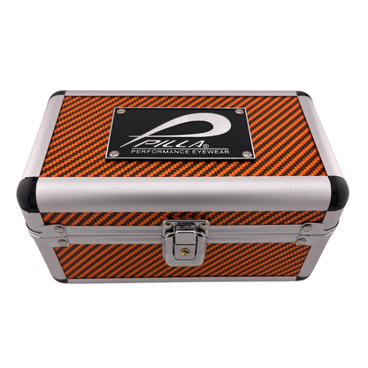 Pilla Medium Carbon Box Orange, elegante Accessoires-Box aus Carbon mit orangefarbenem Design, ideal für stilvolle Aufbewahrung.