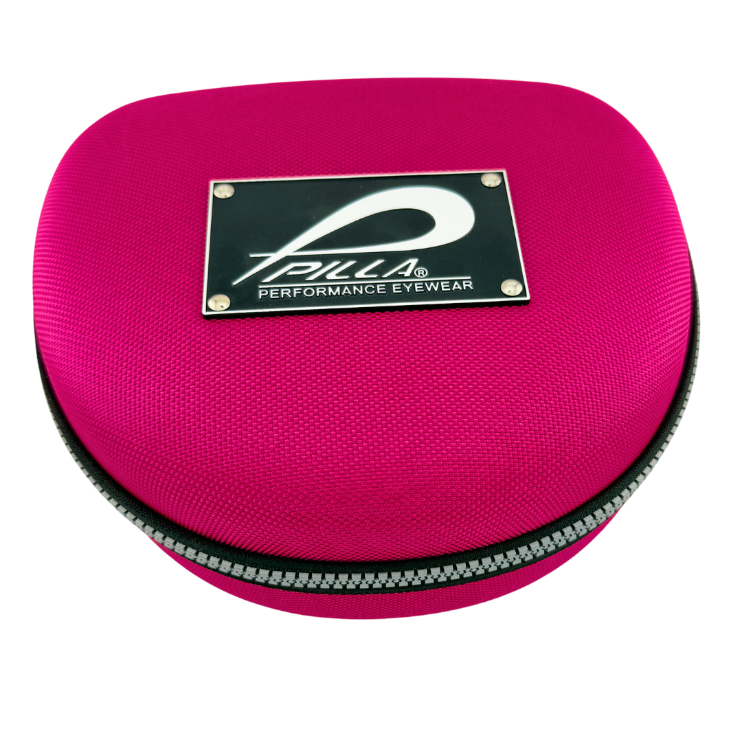 Großer Pilla Vault Pink Accessoire von vorne, stilvolle pinke Tasche aus Leder für Damen, elegante Pilla Marke